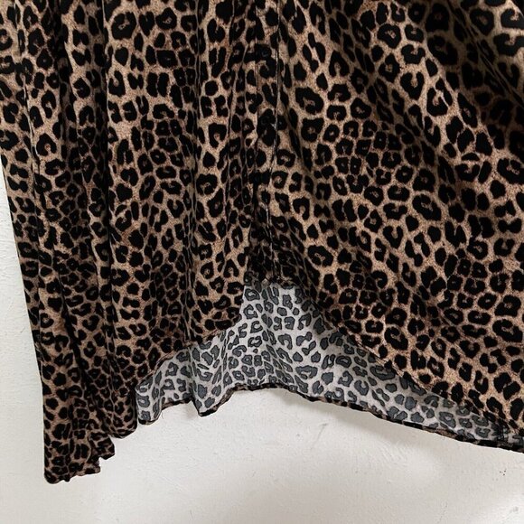 Torrid Leopard Print Button Front Sharkbite Asymmetric Hem Midi Dress Sz 2 (2X) - Picture 6 of 15